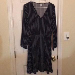 Navy long sleeved striped midi dress